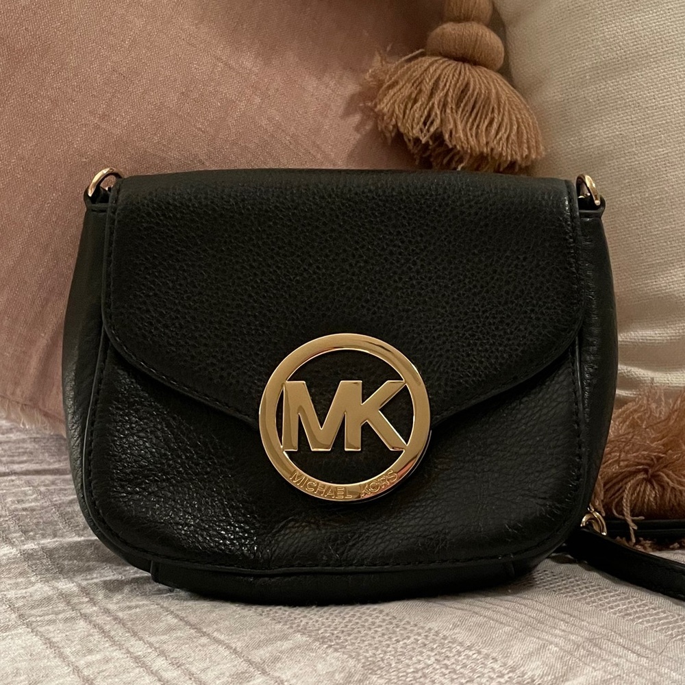 Small Michael Kors bag